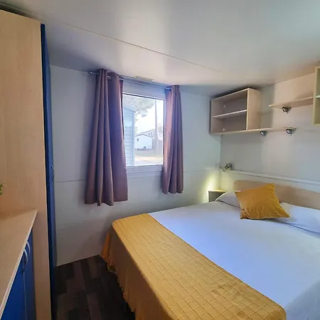 Nomad Infinity Holiday home *